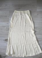 Satijnen rok xs, Zwart, Ophalen of Verzenden, Zo goed als nieuw, Maat 34 (XS) of kleiner