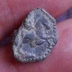 Bodemvondst Friesland: Ruiterknoop Eeuwen Oud, Verzenden