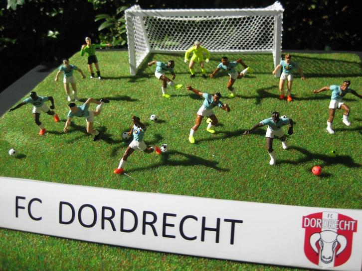 FC DORDRECHT, Verzamelen, Poppetjes en Figuurtjes, Nieuw, Verzenden