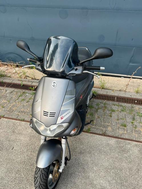 Gilera runner 172 (180cc 125cc ), Fietsen en Brommers, Scooters | Piaggio, Zo goed als nieuw, Overige modellen, Ophalen of Verzenden