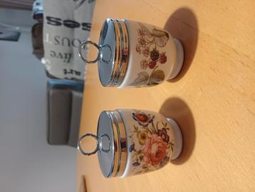 2 egg coddlers Royal Worchester beschikbaar voor biedingen