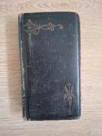 Een oud katholiek gebedenboek getiteld "Liefdebloesems". , Ophalen of Verzenden