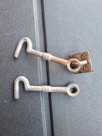 2 antieke haakjes messing, Ophalen of Verzenden, Koper