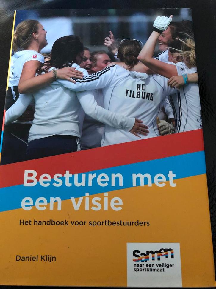 Besturen met een visie - Handboek Sportbestuurders, Boeken, Sportboeken, Zo goed als nieuw, Overige sporten, Ophalen of Verzenden