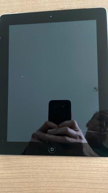3 maal ipads lees beschrijving beschikbaar voor biedingen