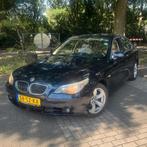 BMW 5-Serie 530D BUSINESS 170KW DPF AUTOMAAT NIEUWSTAAT, Achterwielaandrijving, Beige, 2000 kg, Blauw