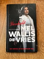Vervloekt - Mel Wallis de Vries, Ophalen of Verzenden, Zo goed als nieuw, Nederland