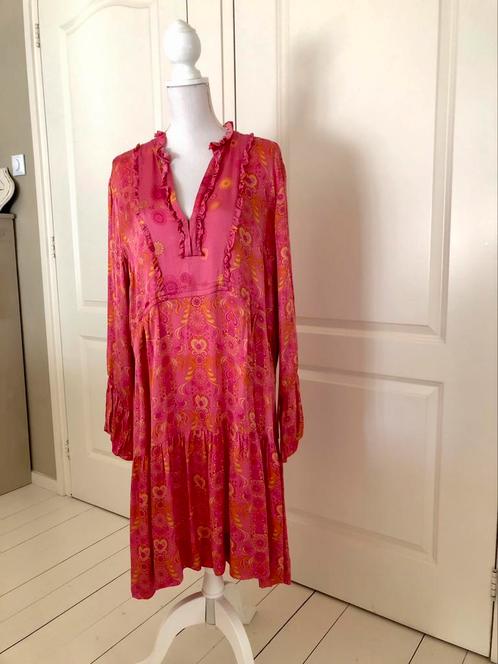 Odd Molly Jurk / 5 / Roze / Oranje / Zalm, Kleding | Dames, Jurken, Zo goed als nieuw, Maat 46/48 (XL) of groter, Roze, Onder de knie