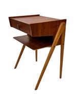Vintage Scandinavisch bijzettafeltje nachtkastje jaren 60., Gebruikt, Minder dan 45 cm, Vintage, Vintage