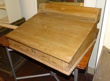 grenen houten schrijftafel klepkastje beschikbaar voor biedingen