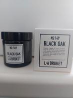 L:A Bruket - Kaars Black Oak no149, Overige materialen, Nieuw, Ophalen of Verzenden, Minder dan 25 cm