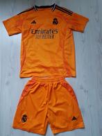 Real Madrid Mbappe voetbaltenue size medium, Ophalen of Verzenden, Zo goed als nieuw, Shirt