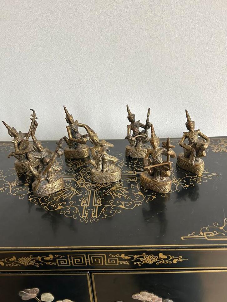 Thepanom orkest bestaande uit 7 bronzen beeldjes, Antiek en Kunst, Kunst | Niet-Westerse kunst, Verzenden
