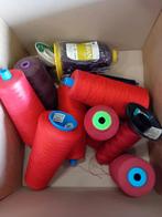 Grote partij: 50 rollen garen in diverse kleuren, Hobby en Vrije tijd, Naaien en Fournituren, Ophalen of Verzenden, Onbekend, Onbekend