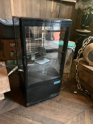 Koelvitrine 68L - Polar beschikbaar voor biedingen