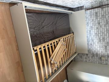 Bedframe 