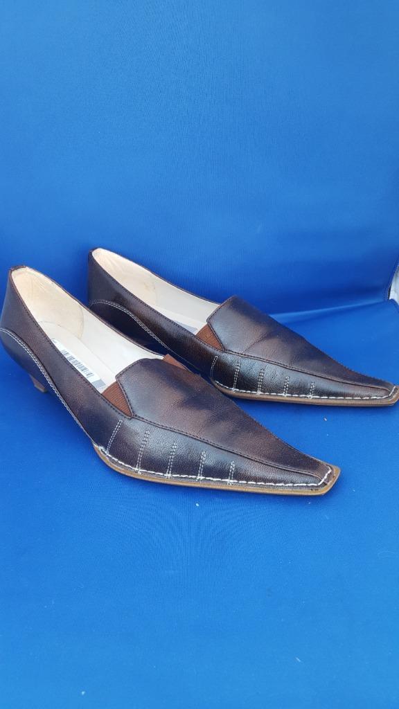 Damesschoen lage hak, bruin leatherlook, mt 39, 2-Bizzy. 1A6, Kleding | Dames, Schoenen, Gedragen, Bruin, Ophalen of Verzenden