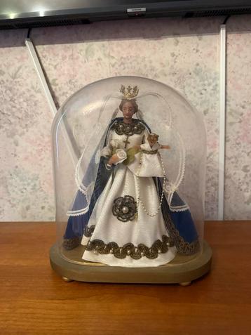 Maria met Kind onder Stolp beschikbaar voor biedingen