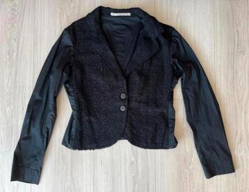 Prachtig gitzwart jasje Cora Kemperman, maat XL beschikbaar voor biedingen