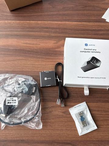 JetKVM IP KVM - Nieuw in doos met serial rs-232 extension beschikbaar voor biedingen