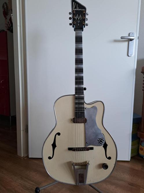 Vox Humana semi akoestische gitaar jaren 40, Muziek en Instrumenten, Snaarinstrumenten | Gitaren | Akoestisch, Gebruikt, Klassieke of Spaanse gitaar