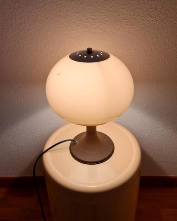 Mushroom beige tafellamp Space Age vintage retro goede staat beschikbaar voor biedingen