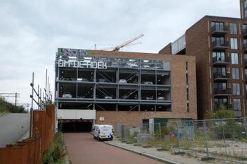 Parkeerplaats Te Huur - Eindhoven Strijp S 'Om De Hoek' beschikbaar voor biedingen