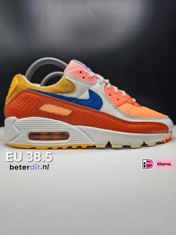 Nike Air Max 90 'Multicolor Snakeskin'
Maat: 38.5  beschikbaar voor biedingen