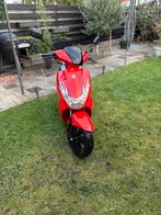 Peugeot Kisbee 50cc – 2017, Fietsen en Brommers, Ophalen, Gebruikt, Overige typen, Peugeot