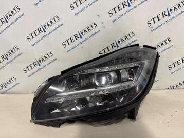Koplamp links van een Mercedes CLS-Klasse beschikbaar voor biedingen