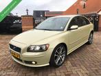 Volvo S40 2.5 T5 Automaat Mooie auto!, Auto's, 700 kg, 2521 cc, Startonderbreker, Sedan