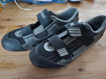 Wielrenschoenen - Maat 44 beschikbaar voor biedingen
