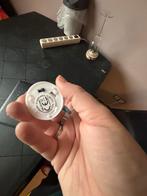 Kerst wijnglas met nepkaarsje, Huis en Inrichting, Woonaccessoires | Kandelaars en Kaarsen, Ophalen, Overige materialen, Wit, Zo goed als nieuw