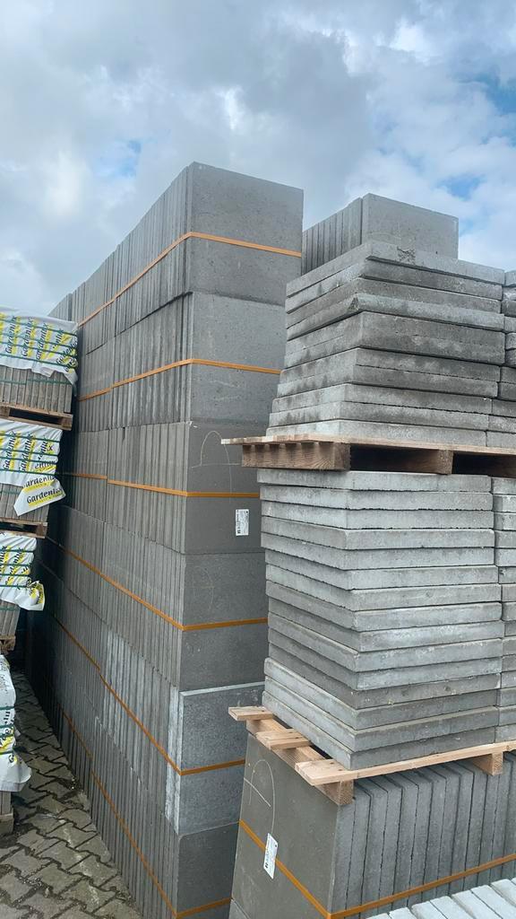 Betontegel 50x50x5 grijs B-KEUS, Tuin en Terras, Tegels en Klinkers, Nieuw, Terrastegels, Beton, 10 m² of meer, Ophalen of Verzenden