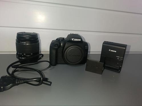 Canon EOS 2000D, Audio, Tv en Foto, Fotocamera's Digitaal, Zo goed als nieuw, Spiegelreflex, Canon, 4 t/m 7 keer, Ophalen