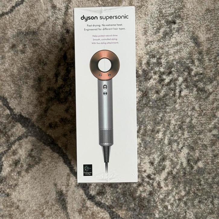 Dyson supersonic, Sieraden, Tassen en Uiterlijk, Uiterlijk | Haarverzorging, Nieuw, Föhn of Haardroger, Ophalen of Verzenden