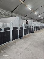 LUXE PAARDENBOXEN / VOERWANDEN/ OPVOELBOXEN ZWARE UITVOERING