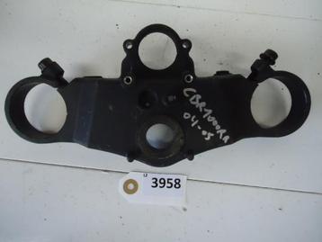 CBR1000RR 2004 - 2005 Honda Kroonplaat D1-17961 beschikbaar voor biedingen