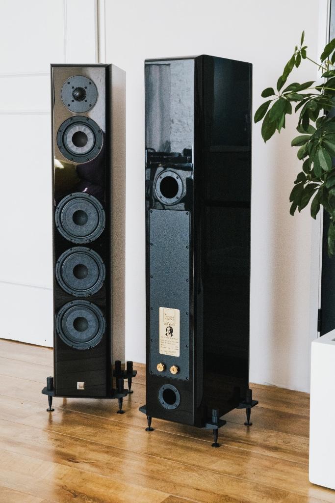 Vienna Acoustics Beethoven Concert Grand Reference, Audio, Tv en Foto, Luidsprekers, Zo goed als nieuw, Front, Rear of Stereo speakers