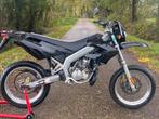 Derbi senda xtreme. TOPSTAAT! ERG GOEDE BROMMER, Ophalen, 6 versnellingen, Maximaal 45 km/u, Zo goed als nieuw