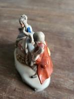 Porseleinen beeldje, Antiek en Kunst, Ophalen of Verzenden