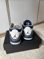 Air Jordan 3 retro maat 31 Midnight Navy - mét doos, Jongen of Meisje, Schoenen, Ophalen of Verzenden, Zo goed als nieuw
