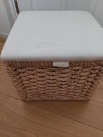 Rieten mand met witte klap deksel ongeveer 30 cmx30 cmx 30, Ophalen, Zo goed als nieuw, Rechthoekig, Riet