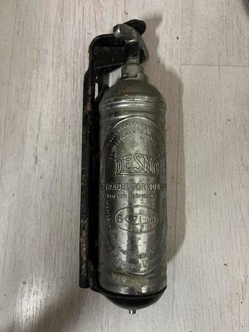 Antieke Desmo Brandblusser 1964 beschikbaar voor biedingen