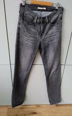 Levi's 314 Shaping Straight W28 L34 dames jeans ZGAN, Zwart, Ophalen of Verzenden, Zo goed als nieuw, W28 - W29 (confectie 36)
