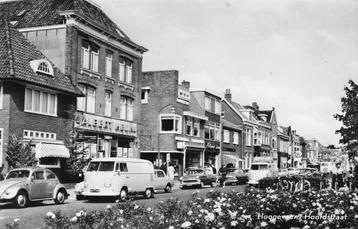 AY851 Hoogeveen Hoofdstraat auto klassieker VW bus +auto '68 beschikbaar voor biedingen