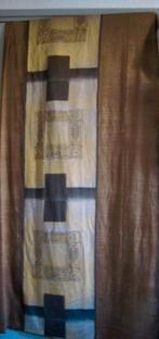 2 VRIJ ZWARE WARME OVERGORDIJNEN BRUIN/BEIGE /zacht geel, Huis en Inrichting, Stoffering | Gordijnen en Lamellen, 200 cm of meer