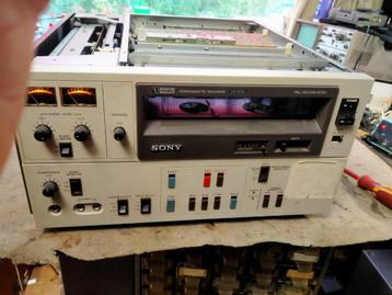 Vintage Sony VO 5630 videorecorder beschikbaar voor biedingen