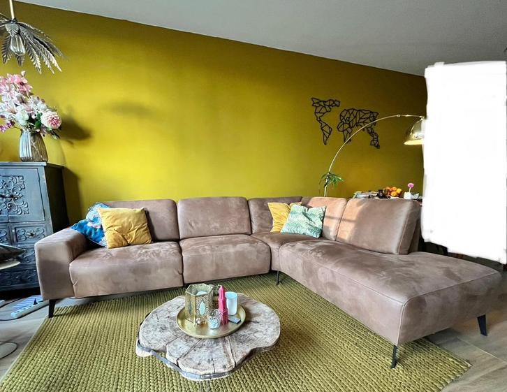 Moderne bruine hoekbank microleder met relaxfunctie, Huis en Inrichting, Banken | Complete zithoeken, Zo goed als nieuw, Ophalen