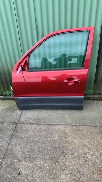 Linker voor portier Mazda Tribute Touring van 2005 beschikbaar voor biedingen